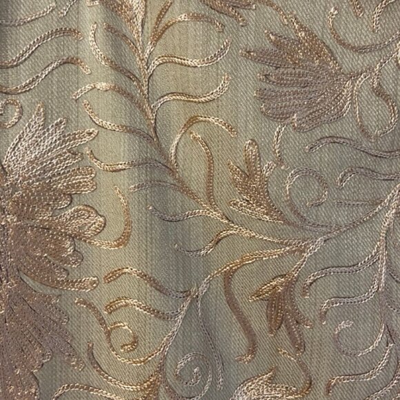 ✨ Fine New Wool Pashmina with Metallic Embroidery – Camel – 8ft x 43in ✨ NWT - Picture 2 of 12